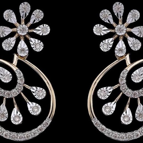 18k Gold Interlocking Diamond Link Earrings