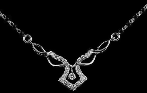 18K White Gold Subtle Diamond Bar Mangalsutra