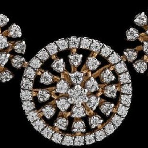 Medium Diamond Cluster Mangalsutra