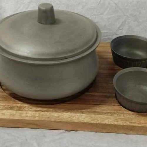 Cast Aluminium Handi With Lid