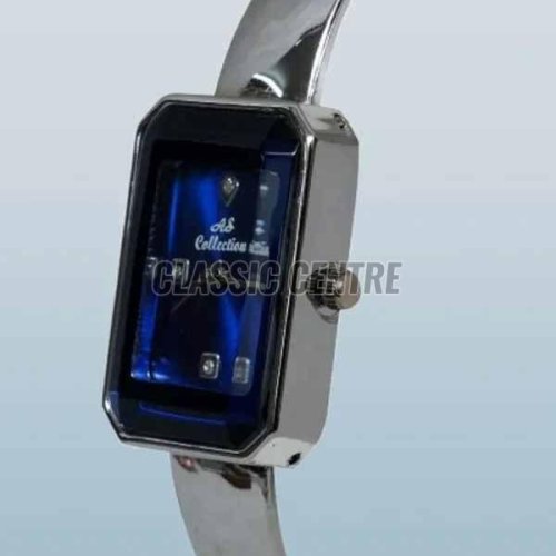 Women Minimalist Analog Watch