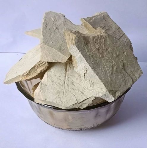 Raw Multani Mitti