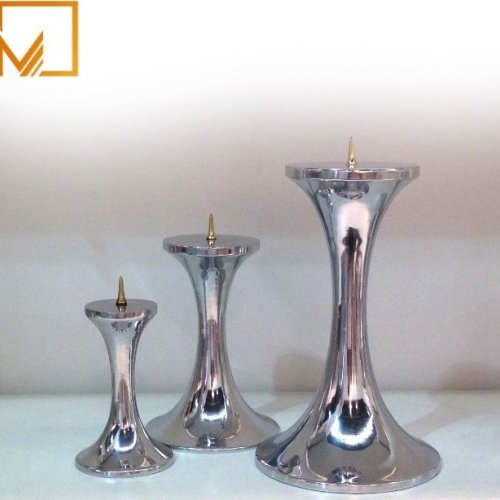 Glossy Silver Candle Holder Set