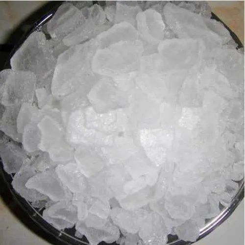 ISO Borneol Flakes