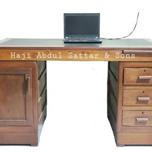 Leather Top Four Drawer Wooden Work Desk