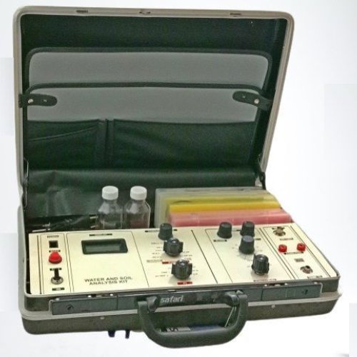 Water &AMP; Soil Analysis Kit SI-156