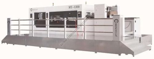 Carton Box Automatic Flat Bed Die Cutting and Creasing Machine