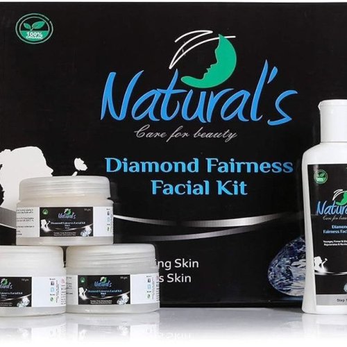 Naturals Care For Beauty Diamond Fairness Facial Kit