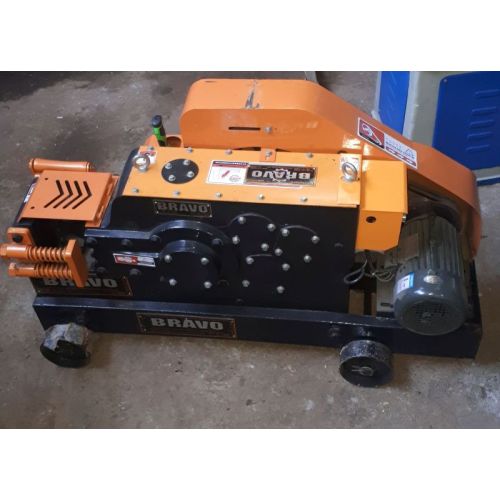 TMT Bar Cutting Machine