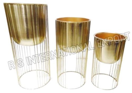 RS-0945 Metal Planter Set