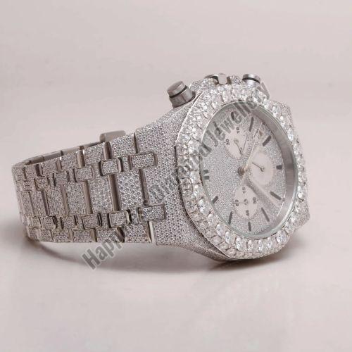 Luxurious Chronograph Full Iced Out Watch