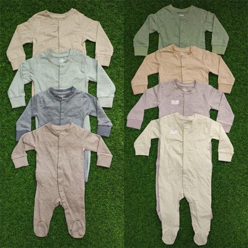 A31066 Zeeman Baby Sleepsuits