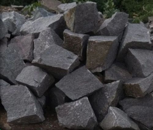 Bold Stone Chips