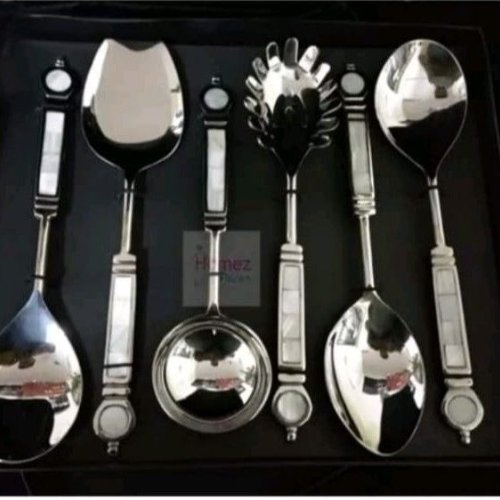 Elegant Stainless Steel Spoons – Premium Cutlery for Stylish Dining