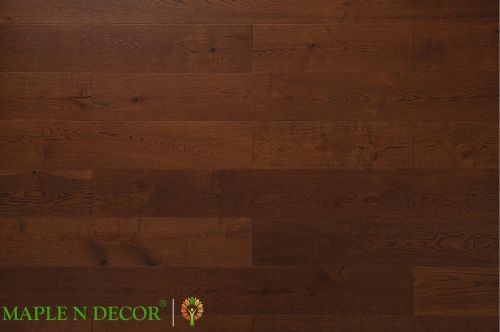 Tobacco Oak Engineered Wood Floors