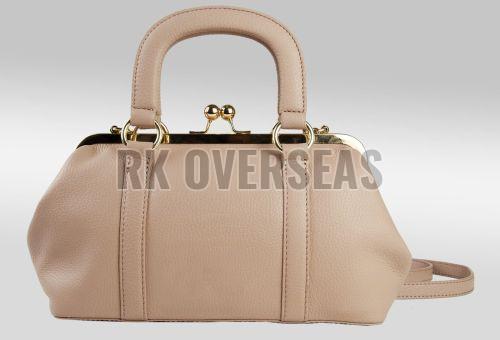 Ladies Beige Party Wear Clutch Bag