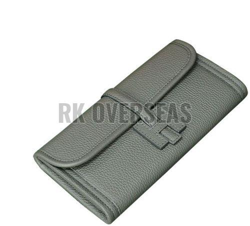Ladies Designer Pista Green Leather Wallet