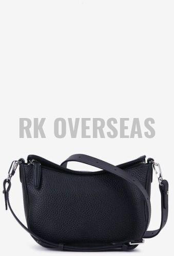 Ladies Black Plain Leather Handbag