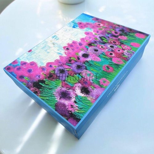 Customized Gift Boxes