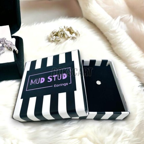 Customized Rigid Box for Jewellery with Foam Inside, Customized Gift Packaging Box