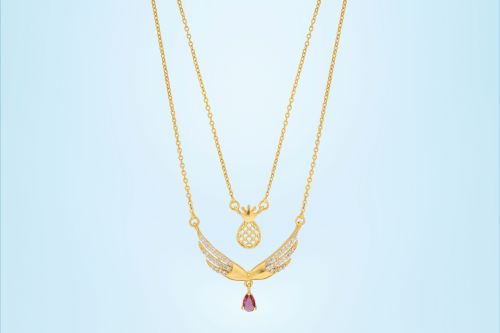 Ladies Angel Wings Design Gold Plated Pendant With Chain