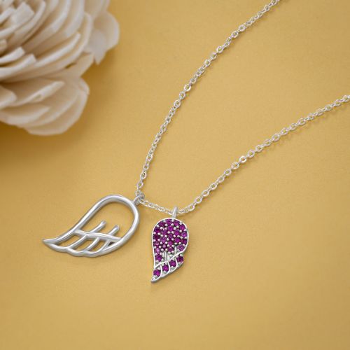 Ladies Silver Angels Heart Pendant With Chain