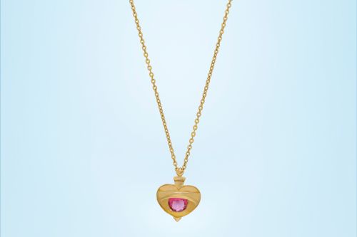 Ladies Stylish Heart Gold Plated Pendant With Chain