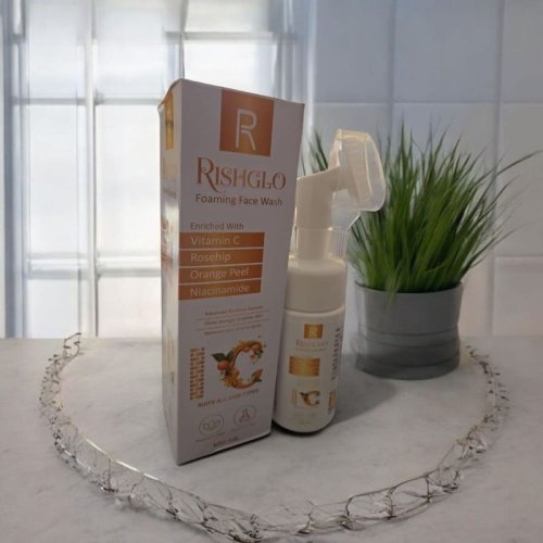 Rishglo Foaming Facewash