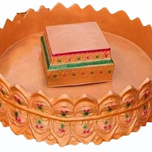 4x4 Feet Light Brown Fiber Mehendi Urli