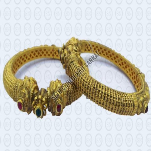 AB19 Gold Bangles
