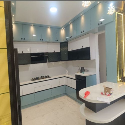 Modern Laminate Modular Kitchen