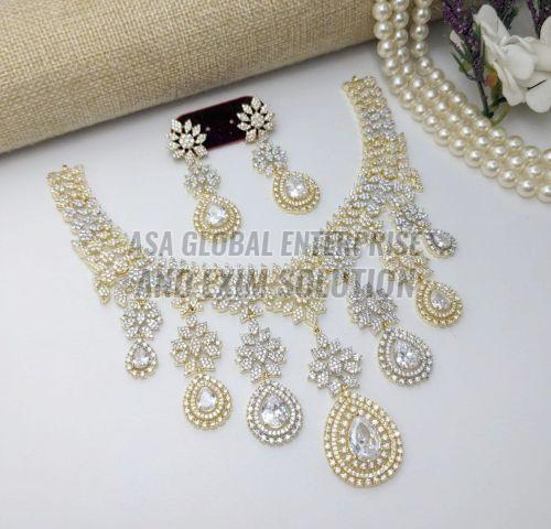Ladies Golden And Silver Brass Ladies Fancy Necklace Set