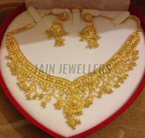 Kundan Gold Necklace Set