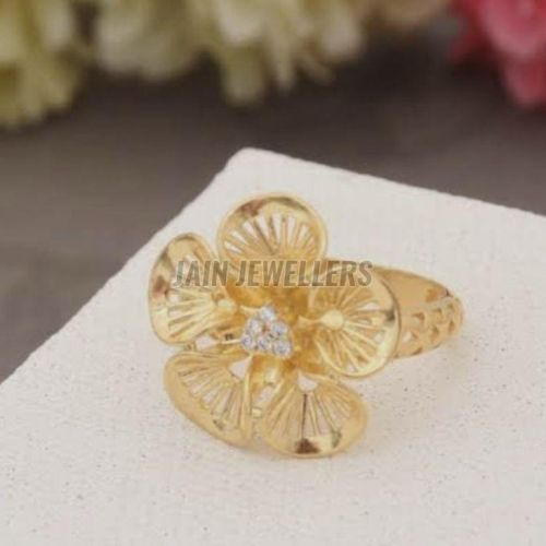 Ladies Flower Gold Ring