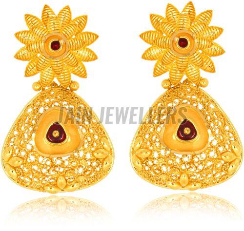 Ladies Trendy Gold Earrings