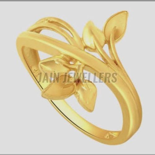 Ladies Antique Finish Gold Ring