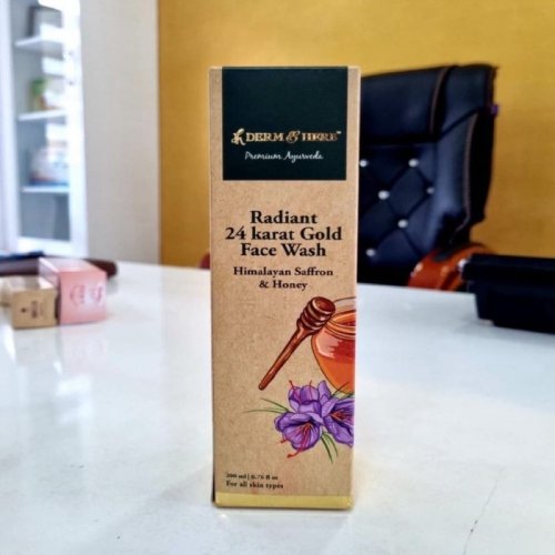 Radiant 24 Karat Gold Face Wash