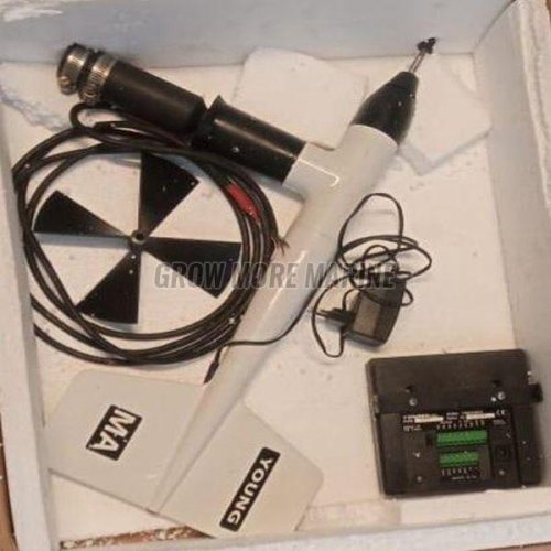 06206 Young Marine Wind Tracker