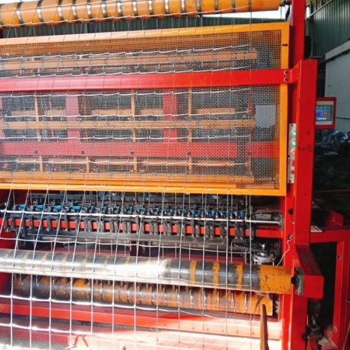 Galvanized Iron Grassland Fence