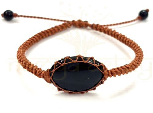 Handmade, Natural, &AMP;AMP; Beautiful Cabochon Black Onyx Gemstone Macrame Healing Unisex Bracelet