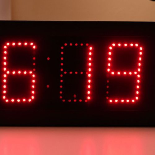 Digital Clock Red (12\