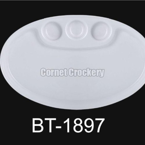 Oval Acrylic Sectioned Plates
