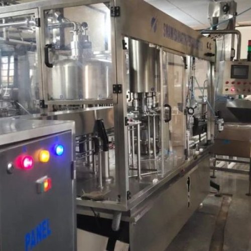 Bottle Filling Rinsing Capping Machine
