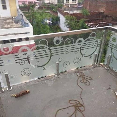 Stainless Steel Classic Glass Railing