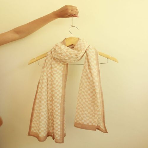 Peach &AMP; White Long Cotton Scarf