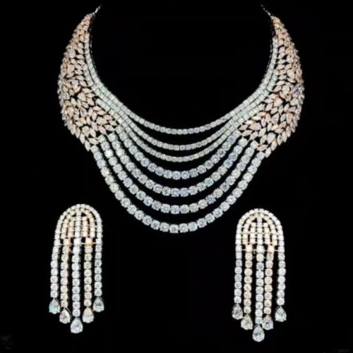 Designer 18kt Gold Lab Grown Diamond Necklace Set