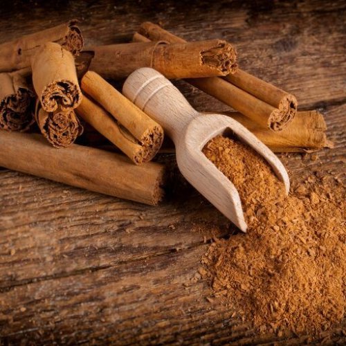 Brown Cinnamon Powder