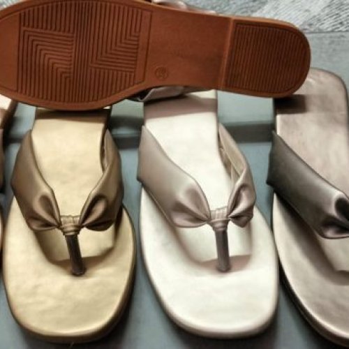 Modern Design Ladies Slipper