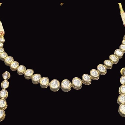 Round Kundan Set