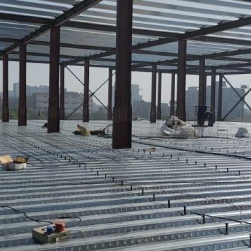 Pre Engineered Multi Story Building